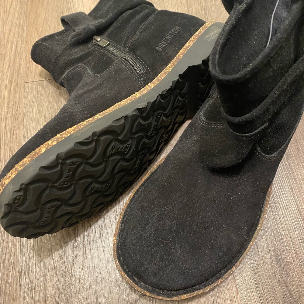 Birkenstock Black Suede Ankle Boots SZ 37